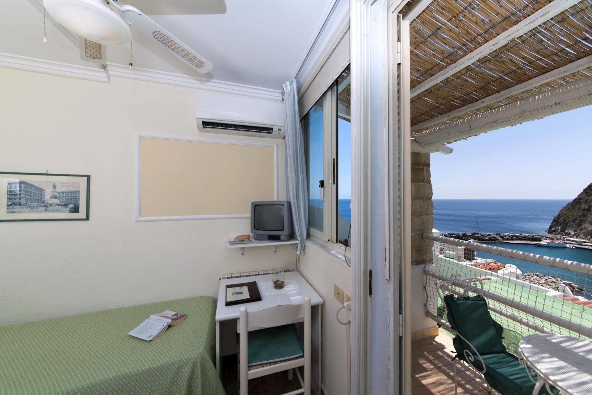 Hotel La Palma Sant'Angelo  Kültér fotó